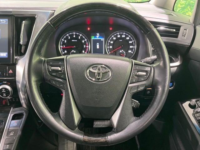 TOYOTA VELLFIRE 2016
