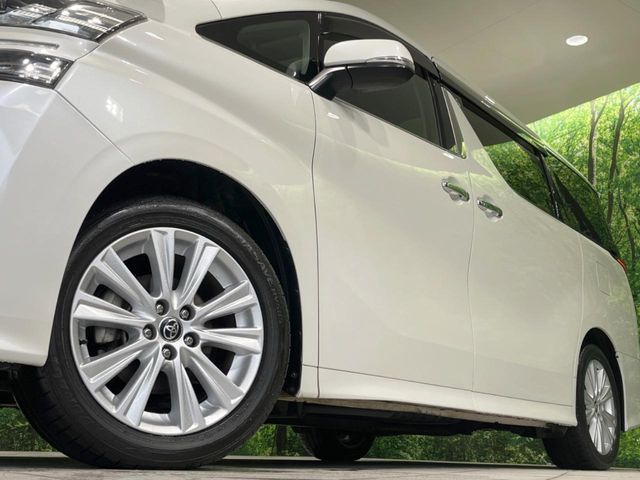 TOYOTA VELLFIRE 2016