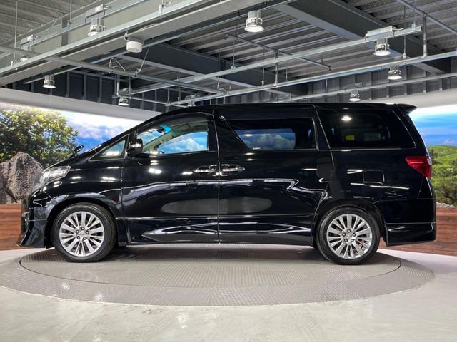 TOYOTA ALPHARD 2014
