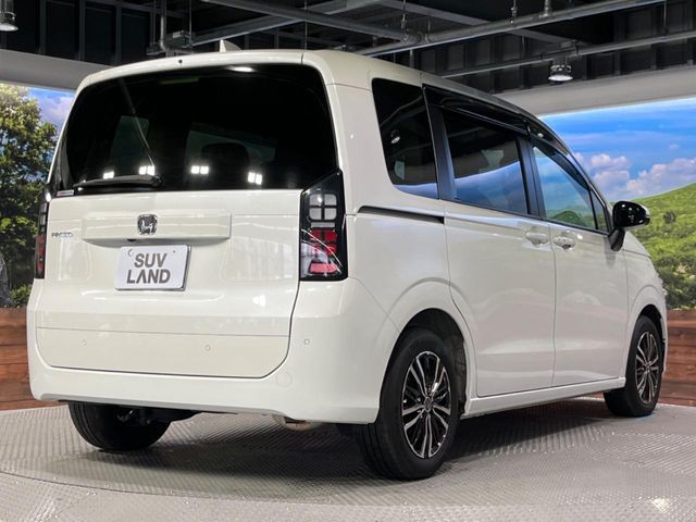 HONDA FREED 2024