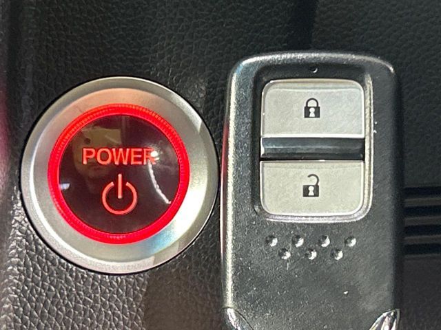 HONDA FIT HYBRID 2017