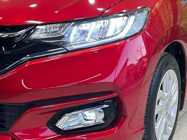 HONDA FIT HYBRID 2017