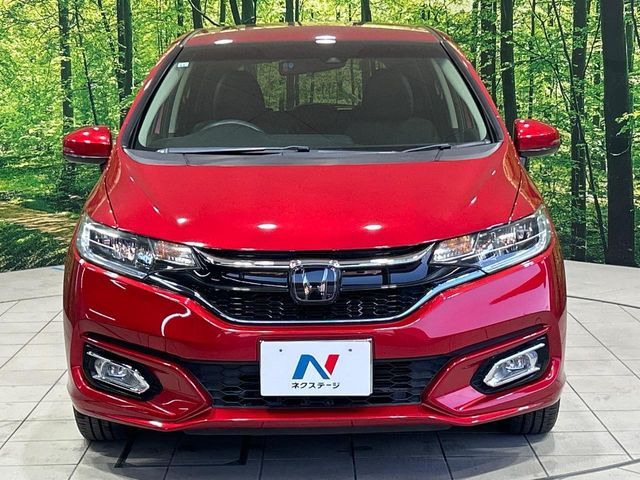 HONDA FIT HYBRID 2017