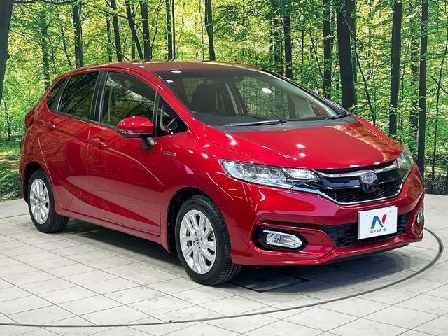 HONDA FIT HYBRID 2017