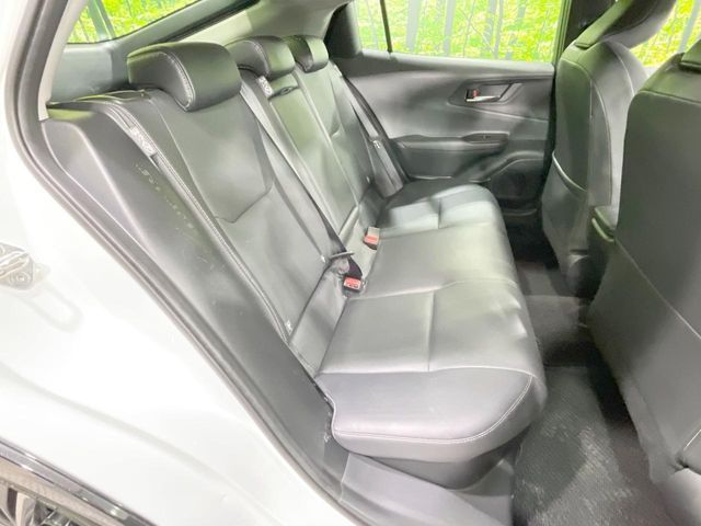 TOYOTA PRIUS 4WD 2025