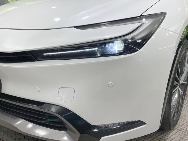 TOYOTA PRIUS 4WD 2025