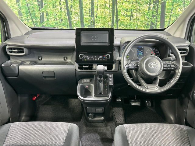 TOYOTA SIENTA HYBRID 2025