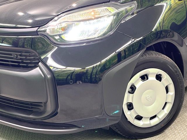 TOYOTA SIENTA HYBRID 2025