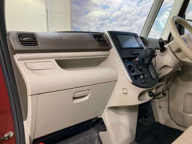 DAIHATSU TANTO 4WD 2018