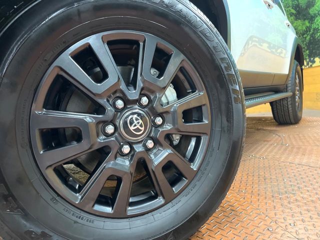 TOYOTA LANDCRUISER 250 2024