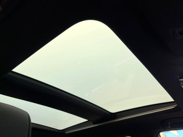 TOYOTA HARRIER 2WD 2023