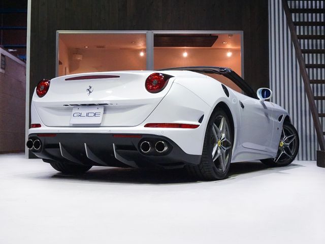 FERRARI FERRARI California T 2014