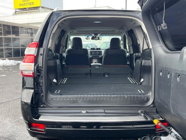 TOYOTA LANDCRUISER PRADO 2016