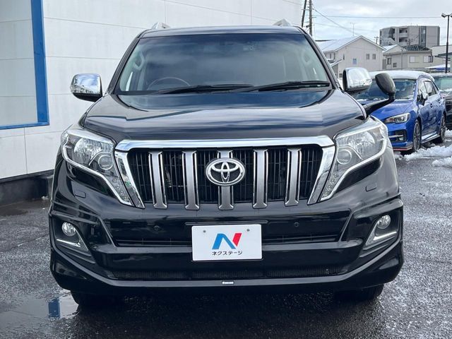 TOYOTA LANDCRUISER PRADO 2016