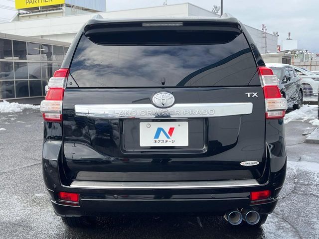 TOYOTA LANDCRUISER PRADO 2016