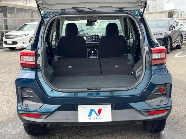 TOYOTA RAIZE HYBRID 2022