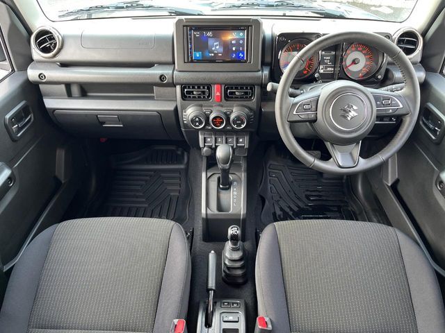 SUZUKI JIMNY NOMADE 2025