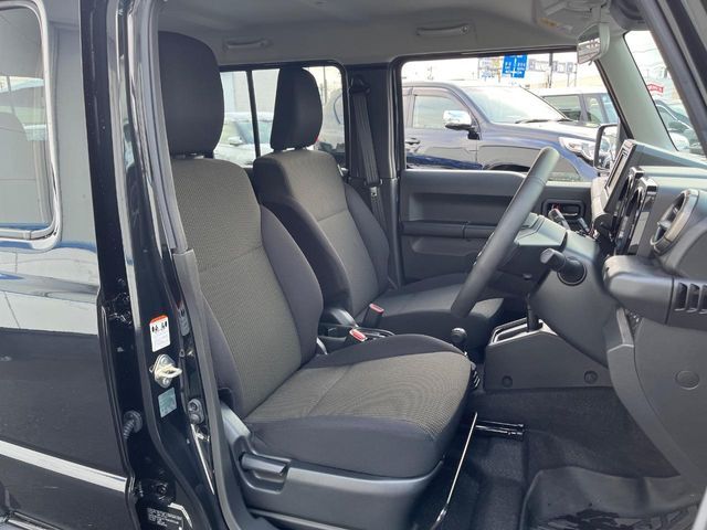 SUZUKI JIMNY NOMADE 2025