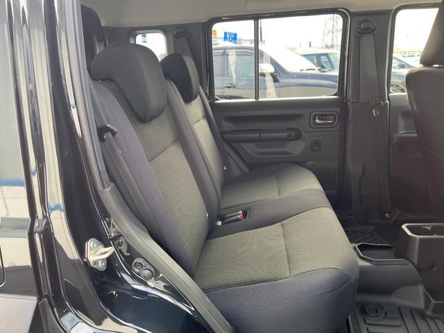 SUZUKI JIMNY NOMADE 2025