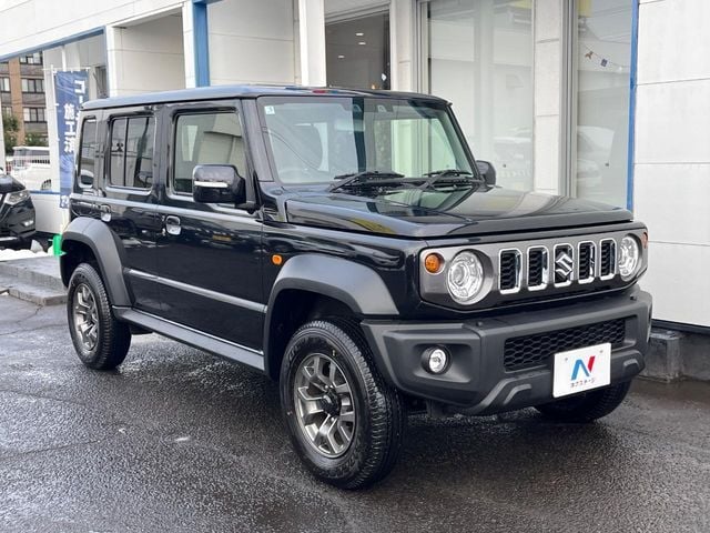 SUZUKI JIMNY NOMADE 2025