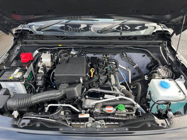 SUZUKI JIMNY NOMADE 2025