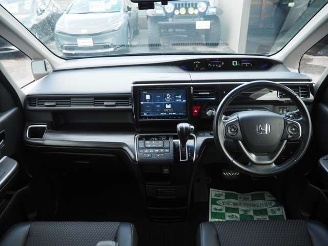 HONDA STEPWAGON SPADA 2017