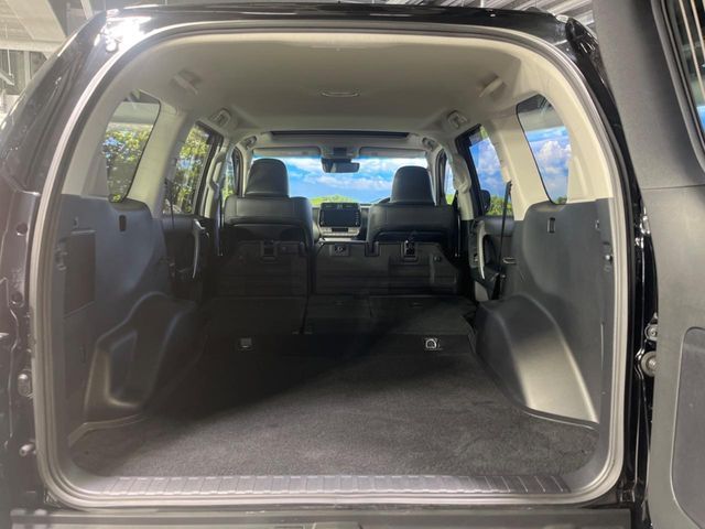 TOYOTA LANDCRUISER PRADO 2022