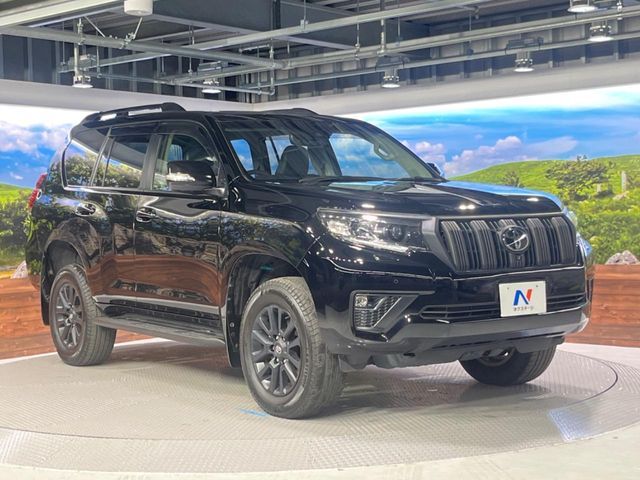 TOYOTA LANDCRUISER PRADO 2022