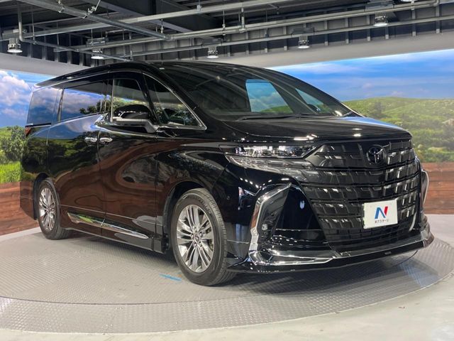 TOYOTA ALPHARD 2023