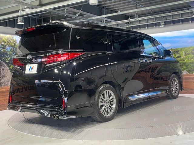 TOYOTA ALPHARD 2023