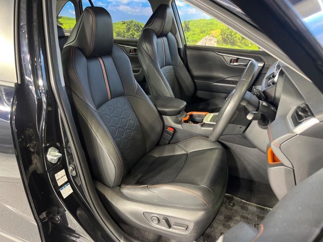 TOYOTA RAV4 4WD 2021