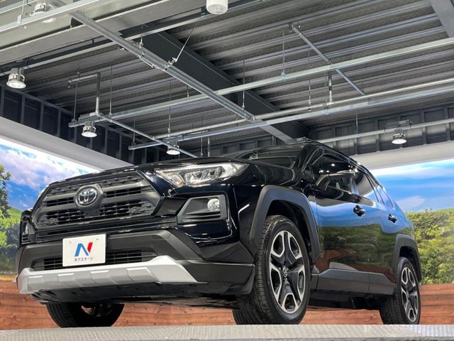 TOYOTA RAV4 4WD 2021