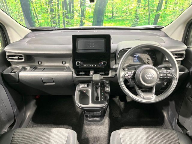 TOYOTA SIENTA HYBRID 2025