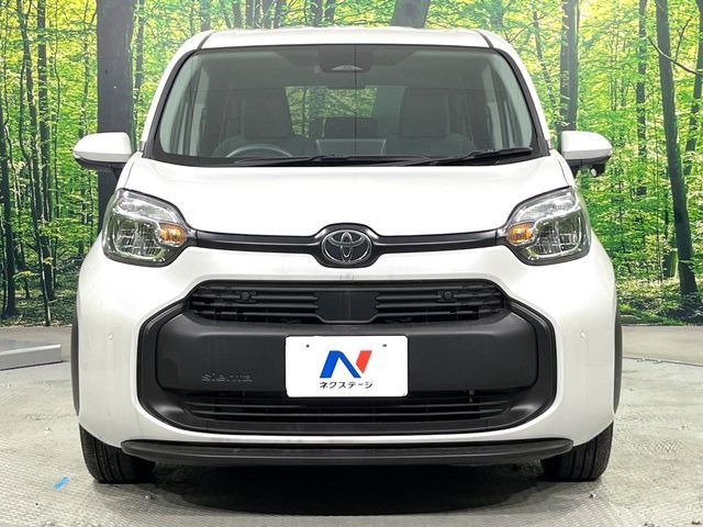 TOYOTA SIENTA HYBRID 2025