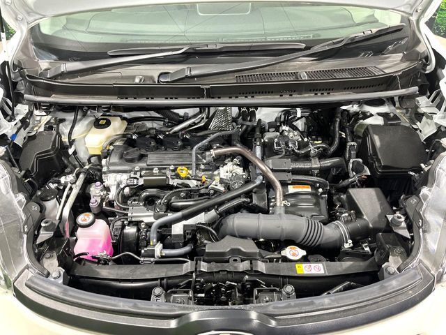 TOYOTA SIENTA HYBRID 2025