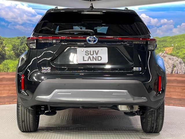 TOYOTA YARIS CROSS HYBRID 2023