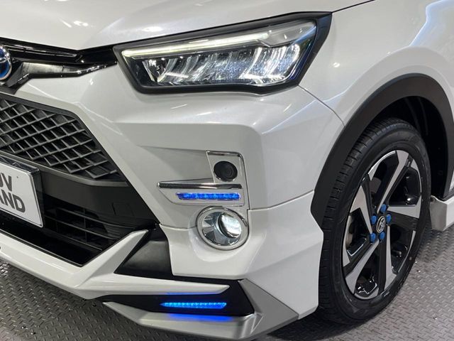 TOYOTA RAIZE HYBRID 2022