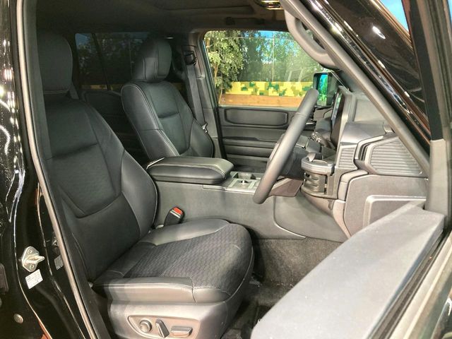 TOYOTA LANDCRUISER 250 2024