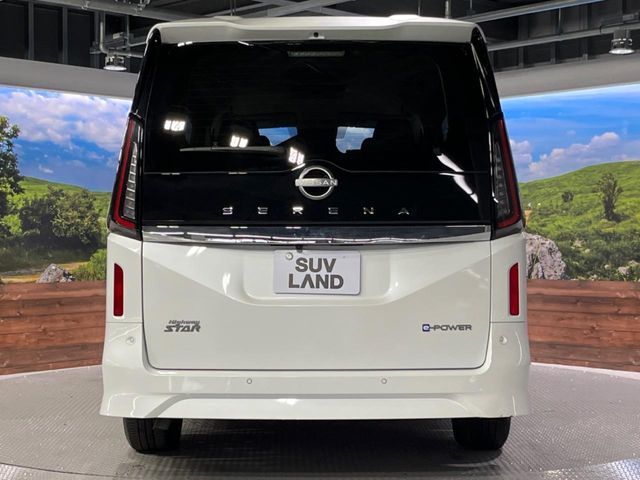 NISSAN SERENA  WG 2024