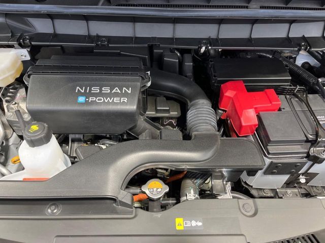 NISSAN SERENA  WG 2024