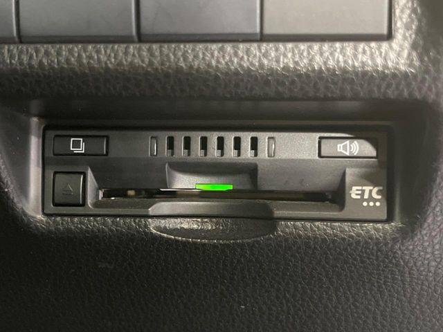 TOYOTA RAV4 4WD 2021