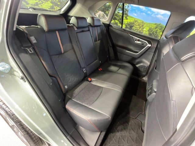 TOYOTA RAV4 4WD 2021