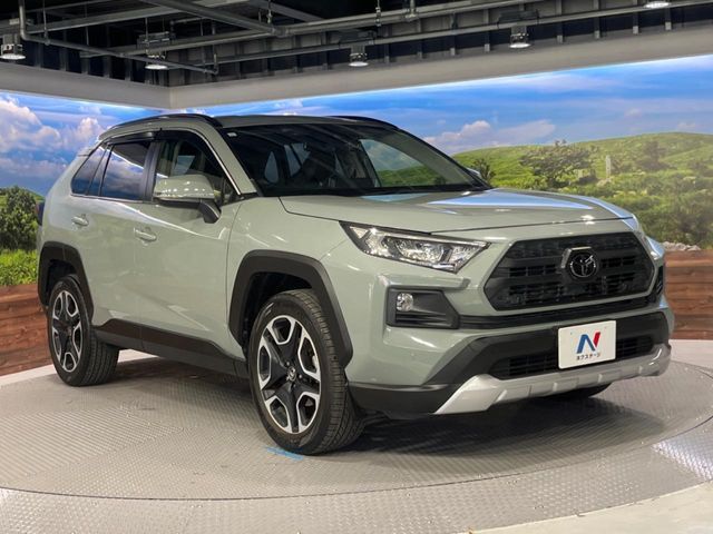 TOYOTA RAV4 4WD 2021