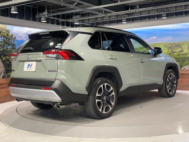 TOYOTA RAV4 4WD 2021