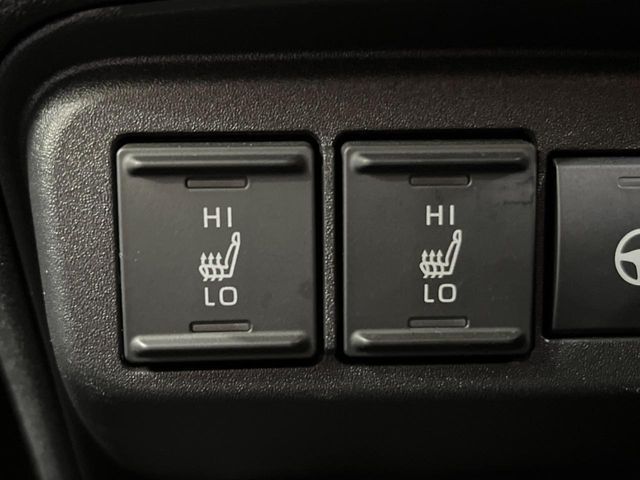 TOYOTA SIENTA HYBRID 2023