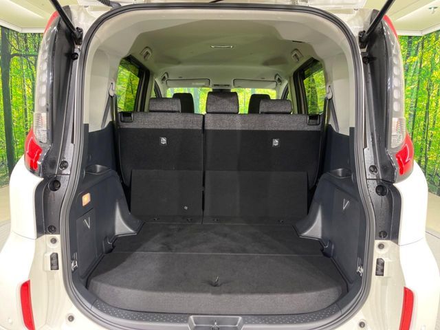 TOYOTA SIENTA HYBRID 2023