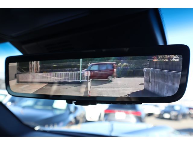 TOYOTA LEXUS LX600 2025