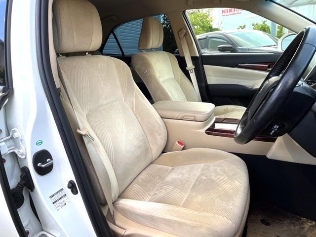 TOYOTA CROWN sedan hybrid 2015