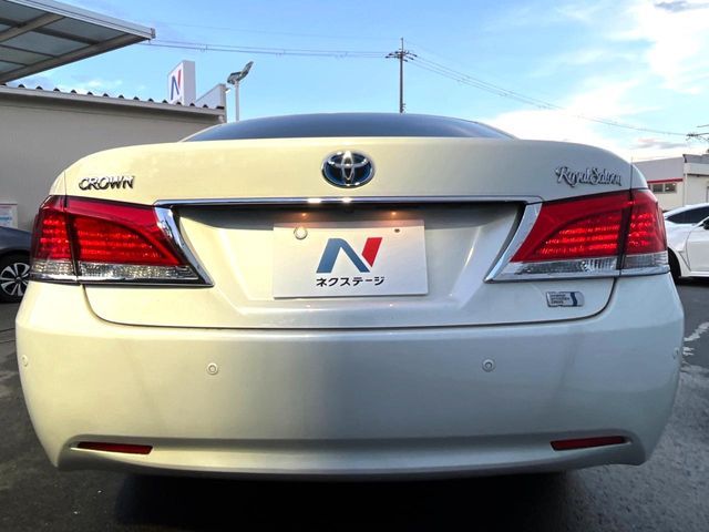 TOYOTA CROWN sedan hybrid 2015