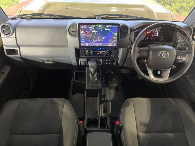 TOYOTA LANDCRUISER 70 2024